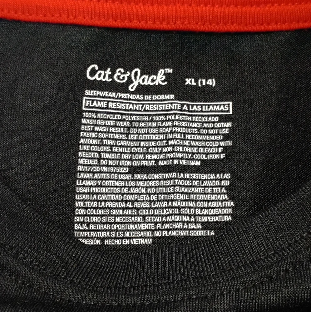 Cat & Jack NEWTeen Sz 14 Black and Red Dinosaur Cookie Pajama Set